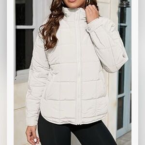 LEANI Oversized Lightweight Puffer Jacket, Short Coat with Pockets